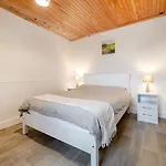 3 Bed In Roundstone Oc-i234 Holiday home *
