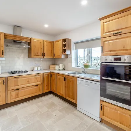 3 Bed In Roundstone Oc-i234 Holiday home *