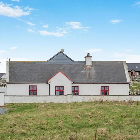 3 Bed In Roundstone Oc-i234