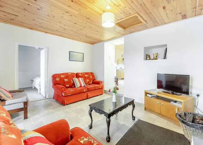 3 Bed In Roundstone Oc-i234 Holiday home