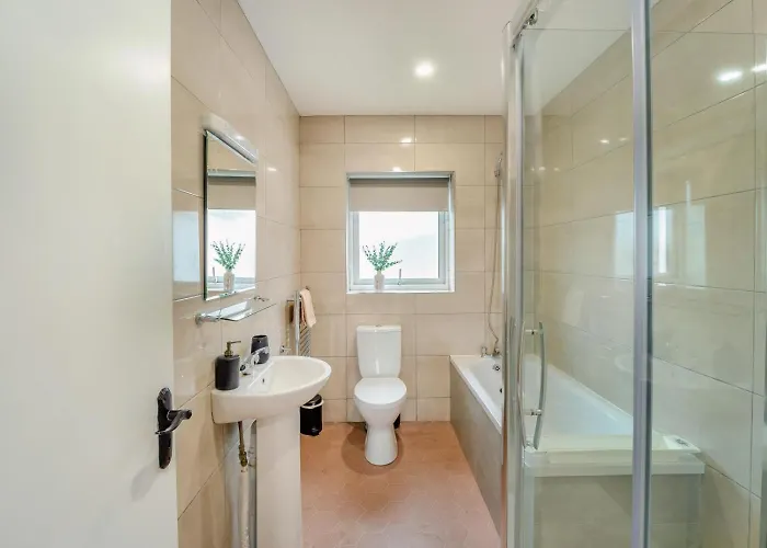 3 Bed In Roundstone Oc-i234 Holiday home